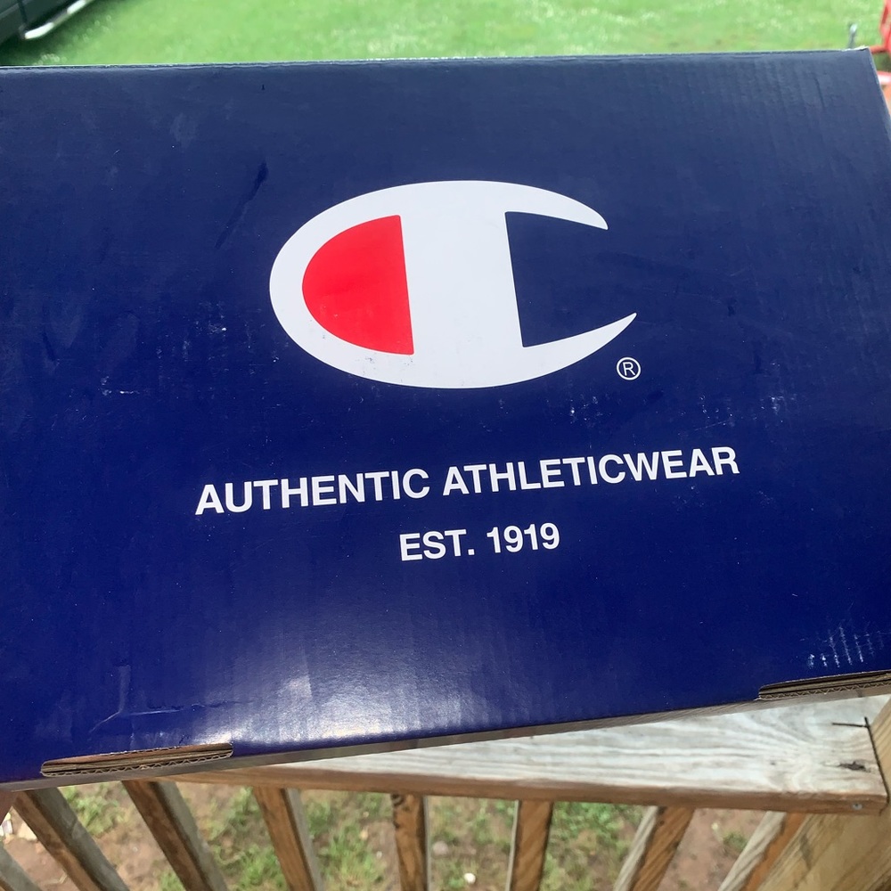 Champion shoe US size 10